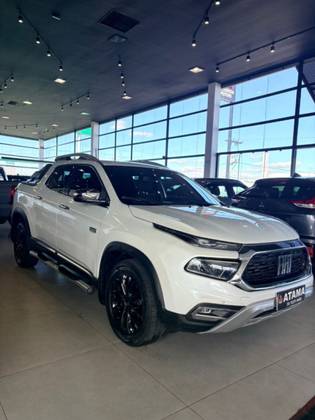 FIAT TORO 2.0 16V TURBO DIESEL RANCH 4WD AT9 FIAT TORO 2.0 16V TURBO DIESEL RANCH 4WD AT9